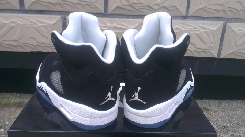 Nike Air Jordan de presse Dates V 5 Retro Oreo Chaussures Hommes (3)